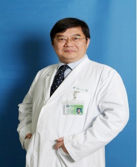 李焱
