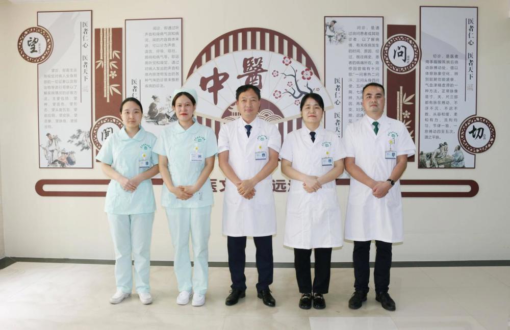  李鹏飞家医团队