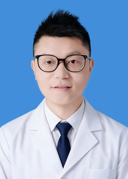 副主任药师 王小康